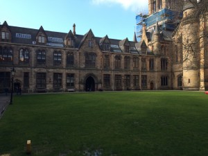 Der East-Quadrangle der Universität Glasgow