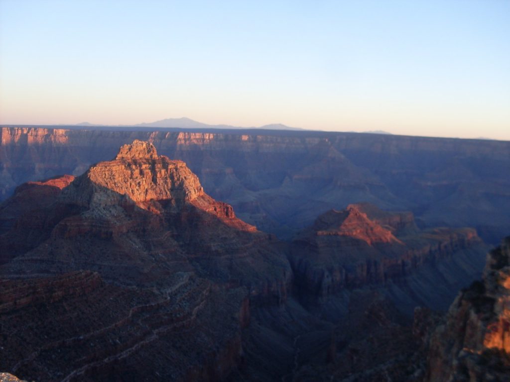 Blick in den Grand Canyon (vom North Rim) - kurz vorm Sonnenuntergang