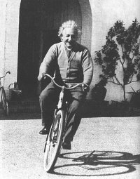 [Einstein 1933]
