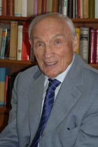 Prof. Dr. Dr. h.c. Helmut Koch