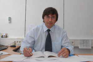 Prof. Dr. Sergej Demokritov