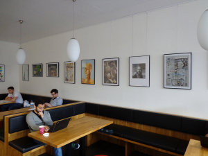 14 Werke aus dem Atelier fr knstlerisches und wissenschaftliches Zeichnen sind derzeit in der ULB-Cafeteria zu sehen.