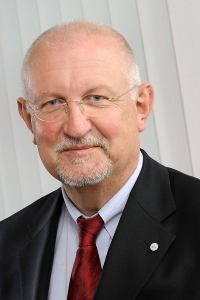 Prof. Dr. Dr. Klaus Backhaus