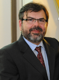 Prof. Dr. Gilberto Cmara