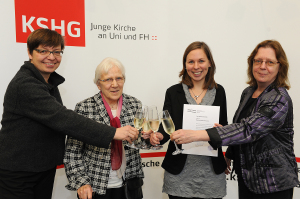 v.l.: Prof. Judith Knemann, Studienprof. Maria Kassel, Rahel Steinmetz, Prof. Marie-Theres Wacker