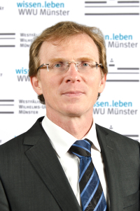 Prof. Dr. Norbert Hintersteiner