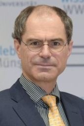 Prof. Dr. Peter Oestmann