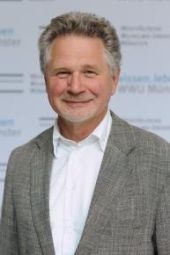 Professor Dr. Kurt-Otto Bayertz