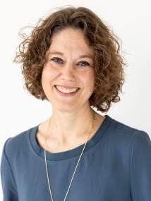Dr. Angela Marciniak