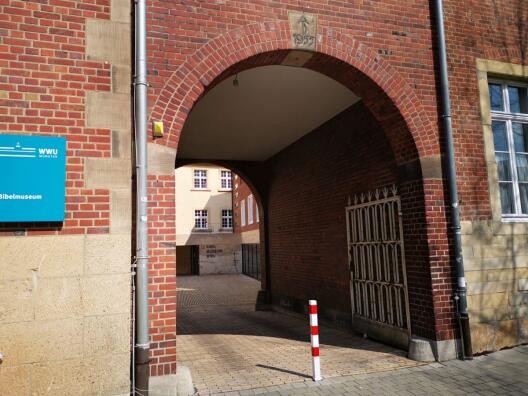 View of the archway at Johannisstraße