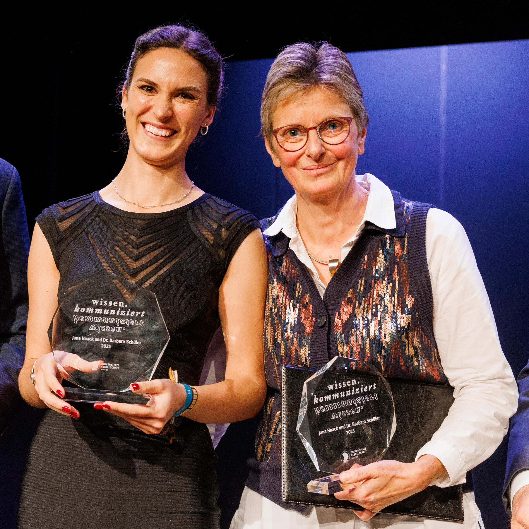 Die Preisträgerinnen Jana Haack und Dr. Barbara Schüler
