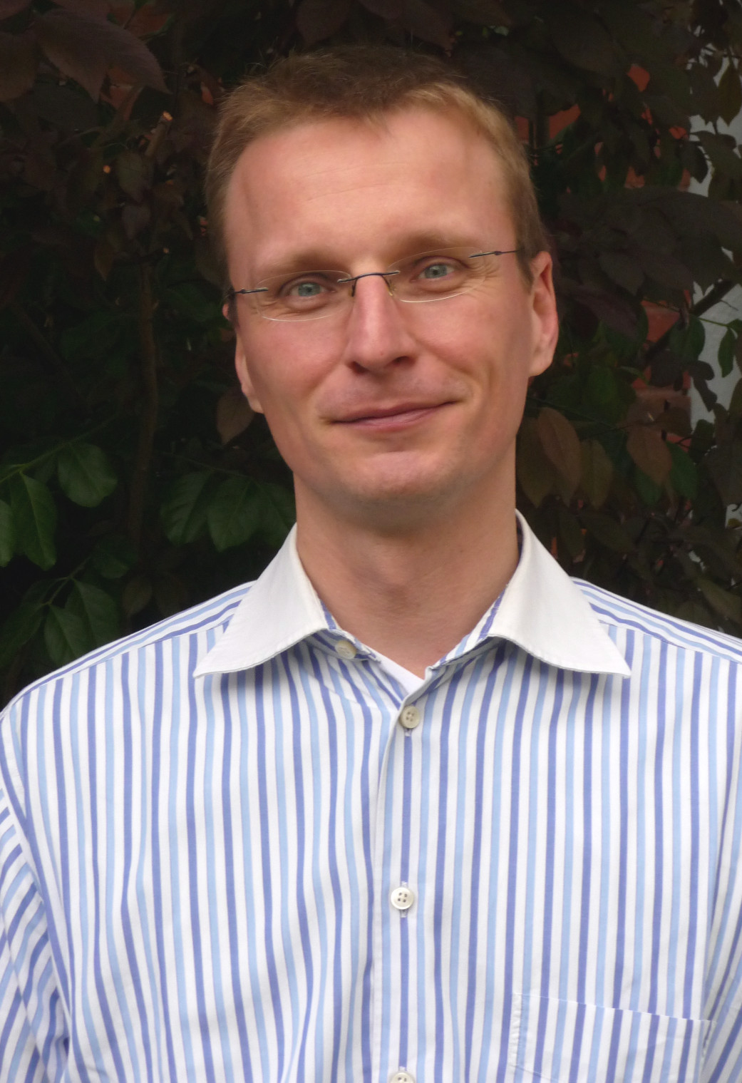 Dipl-Theol. Martin Zumbült