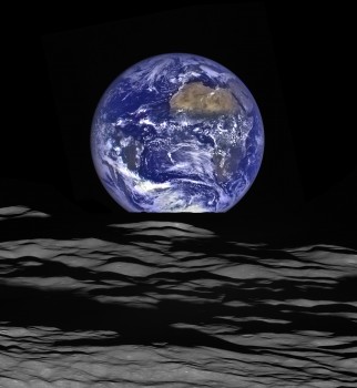 Die Erde über dem Horizont des Mondes – aufgenommen vom "Lunar Reconnaissance Orbiter" 