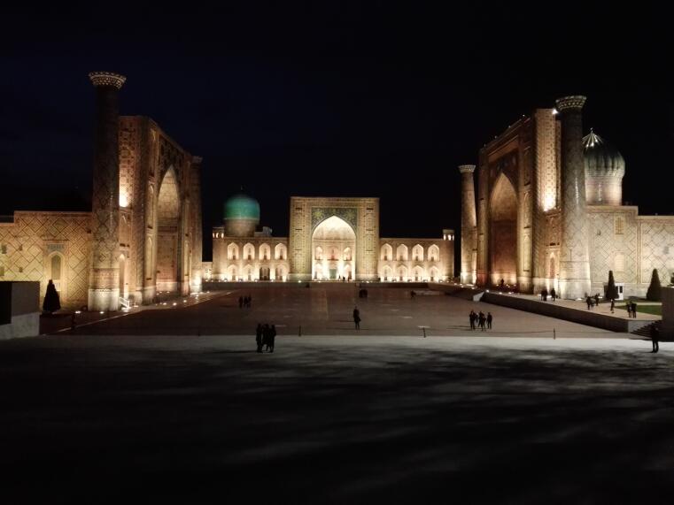 Eindrücke aus Usbekistan bei Nacht
