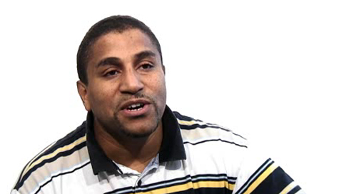 "Die Br&uuml;cke" ist das internationale Zentrum der Universit&auml;t M&uuml;nster und bietet neben zahlreichen Beratungs- und Betreuungsangeboten auch viele Veranstaltungen. Das "Caf&eacute; Couleur" ist deshalb nicht nur mittags ein beliebter Treffpunkt. 