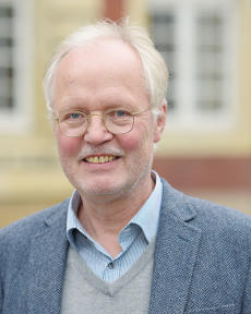Prof. Dr. Ewald Terhart