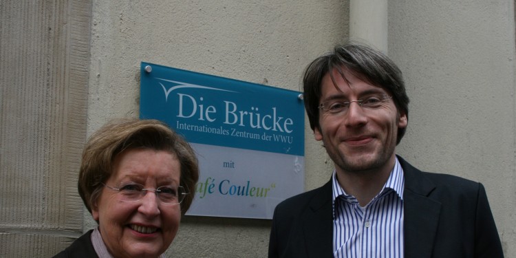 Rektorin Prof. Dr. Ursula Nelles und Swen Schulz
