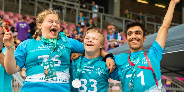 Gewinnen macht Spaß, bei den Special Olympics NRW steht aber das gemeinsame Sporttreiben und die Sichtbarkeit im Vordergrund.<address>© Benedikt Ziegler</address>