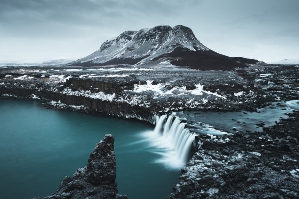 Wasserfall Island