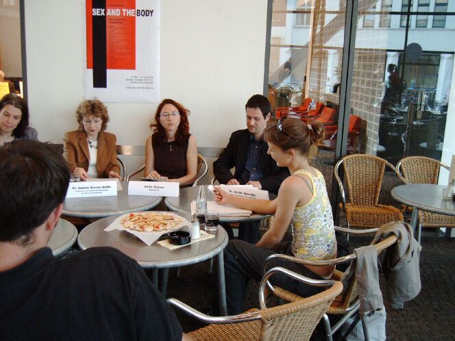 zur&uuml;ck zur Arbeit der Projektgruppe Pressearbeit