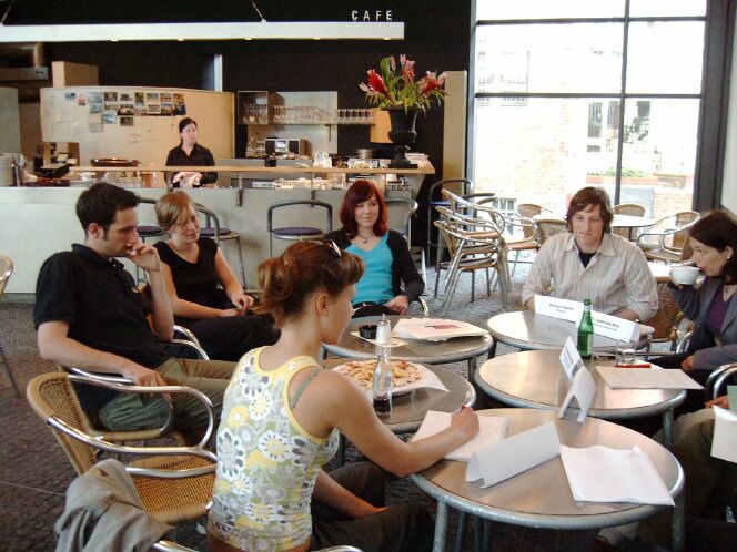 zurück zur Arbeit der Projektgruppe Pressearbeit