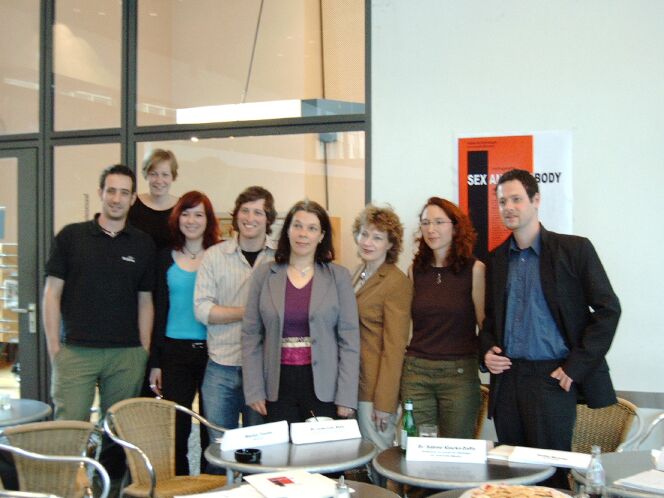 zurück zur Arbeit der Projektgruppe Pressearbeit