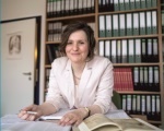 Professor Dr. Regina Grundmann