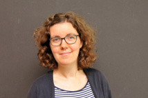 Dr. Julia Simoleit