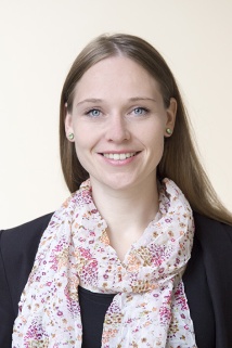 Professor Dr. Karina Höveler