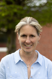 JunProf. Dr. Helga Leineweber
