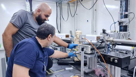 Pigment and stone analyses together with colleagues at the SESAME Synchotron Laboratory in as-Salt