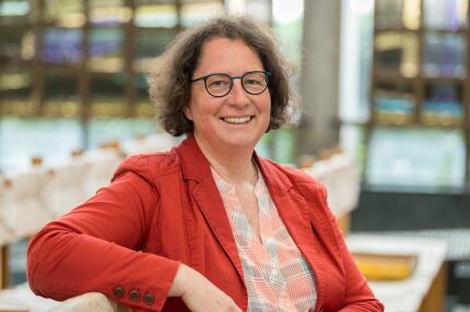 Profilfoto von Prof. Dr. Simone Sinn