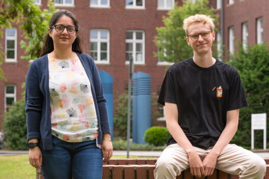 Biologist Dr Samriti Sharma and biology PhD student Mathis Richter have convinced our Careers Committee with their research ideas and acquired funding for their first independent junior research projects in 2022!