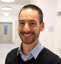 Prof. Dr. Daniel Kümmel