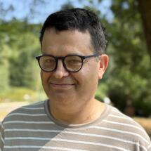 Prof. Uri Yiftach