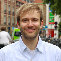 Dr. Dominik Krell