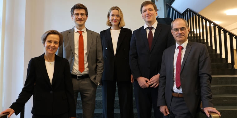 Preisträger:innen des Harry-Westermann-Preises sind in diesem Jahr (v.l.): Marvin Reiff, Lisa Dudeck, Bernd Frankemölle (nicht abgebildet: Laura Christin Wittmann).