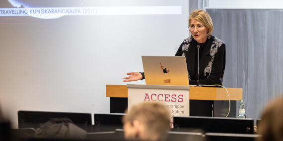 Prof. Dr. Sarah Kenderdine
