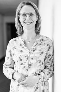 Prof. Dr.  Carola Grunschel