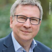 Prof. Dr.  Christian  Weinheimer