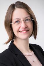 Portrait of Claudia Desnave