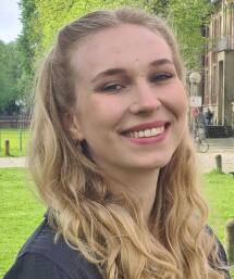 Eva Symann