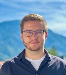 Dr. Sebastian Hallweger