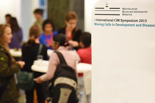 Zum internationalen CiM-Symposium „Moving Cells in Development and Disease“ vom 13. bis 15. September 2015 hieß der Exzellenzcluster „Cells in Motion“ (CiM) internationale Top-Forscherinnen und Top-Forscher in Münster willkommen.