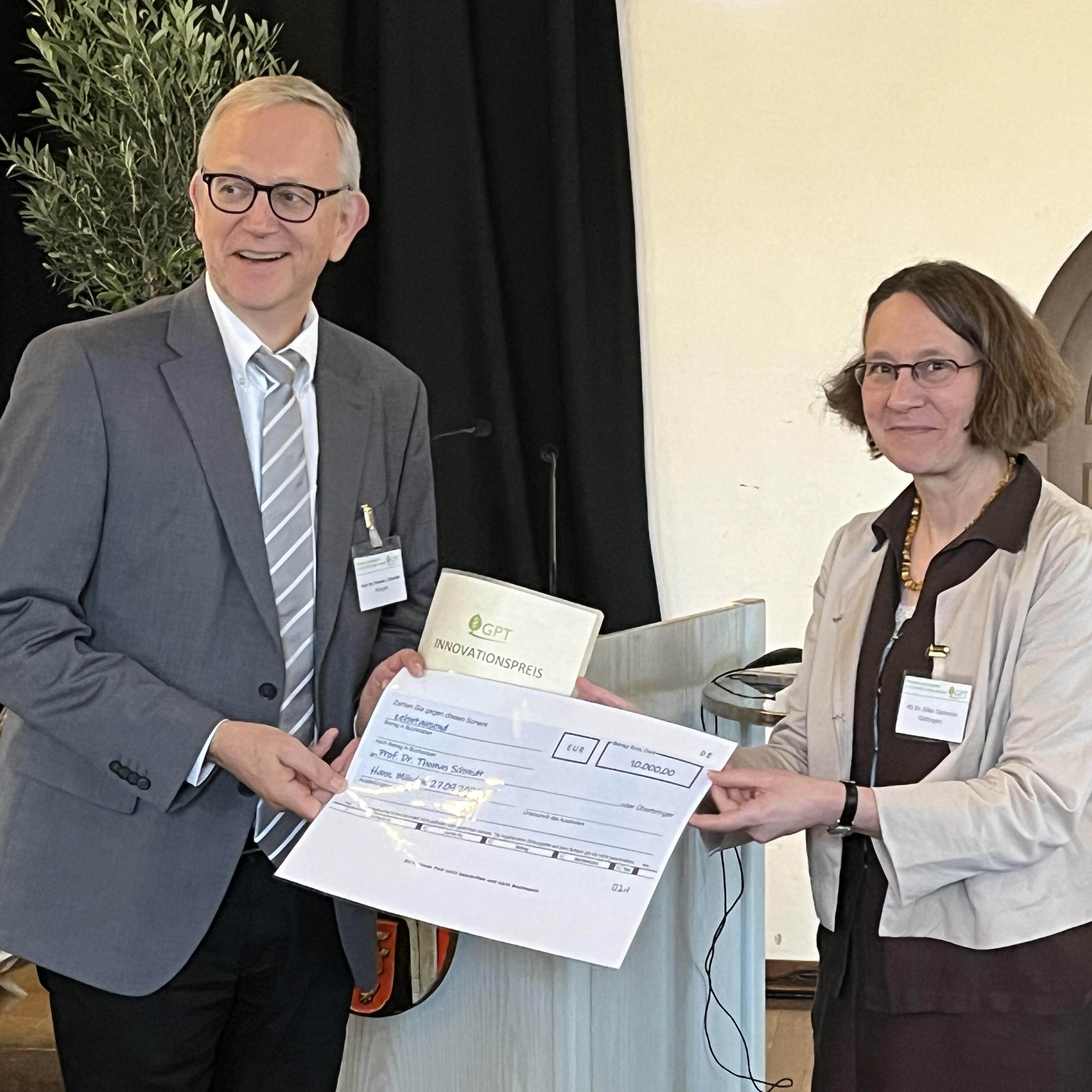 Die Preisträger von dem Innovationspreis der Gesellschaft für Phytotherapie.