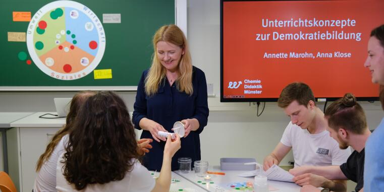 Seminar zu Unterrichtskonzepte zur Demokratiebildung vom Institut für Didaktik der Chemie.