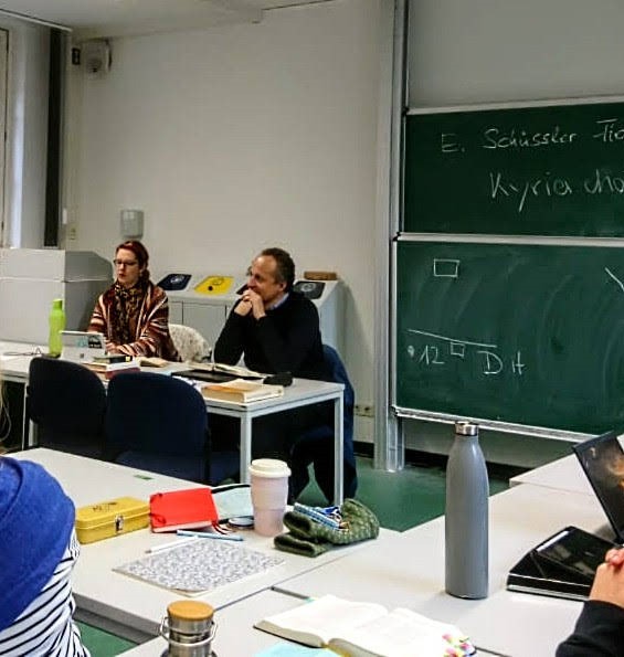 Team-Teaching: Mag.<sup>a</sup> Eva Puschautz und Prof. Dr. Wolfgang Grünstäudl