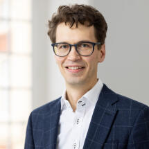 Dr. Dr. Claudius Bachmann