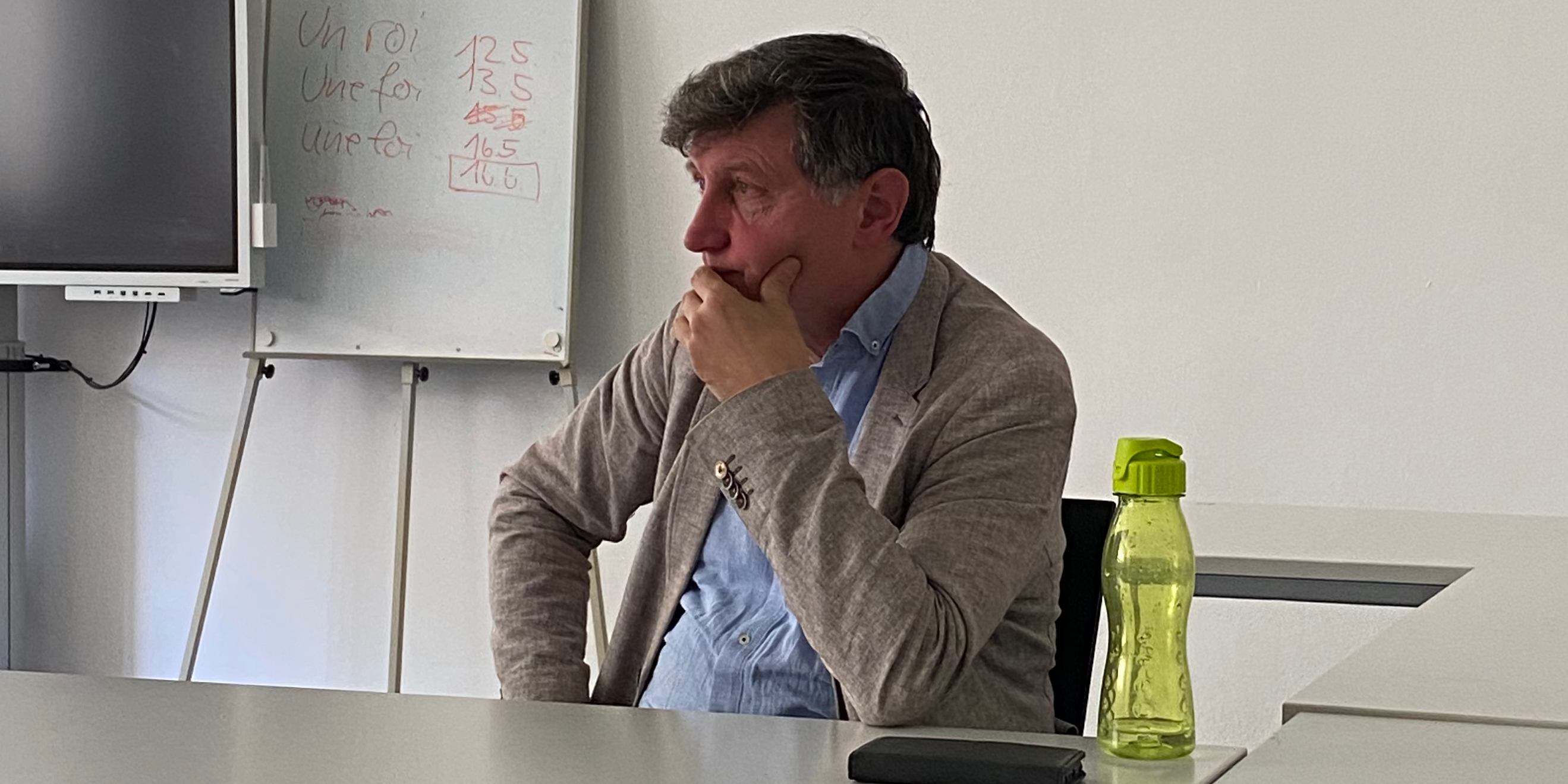 Zu Gast im Blockseminar "Global Health und globale Gerechtigkeit": Experte Prof. Dr. Walter Bruchhausen