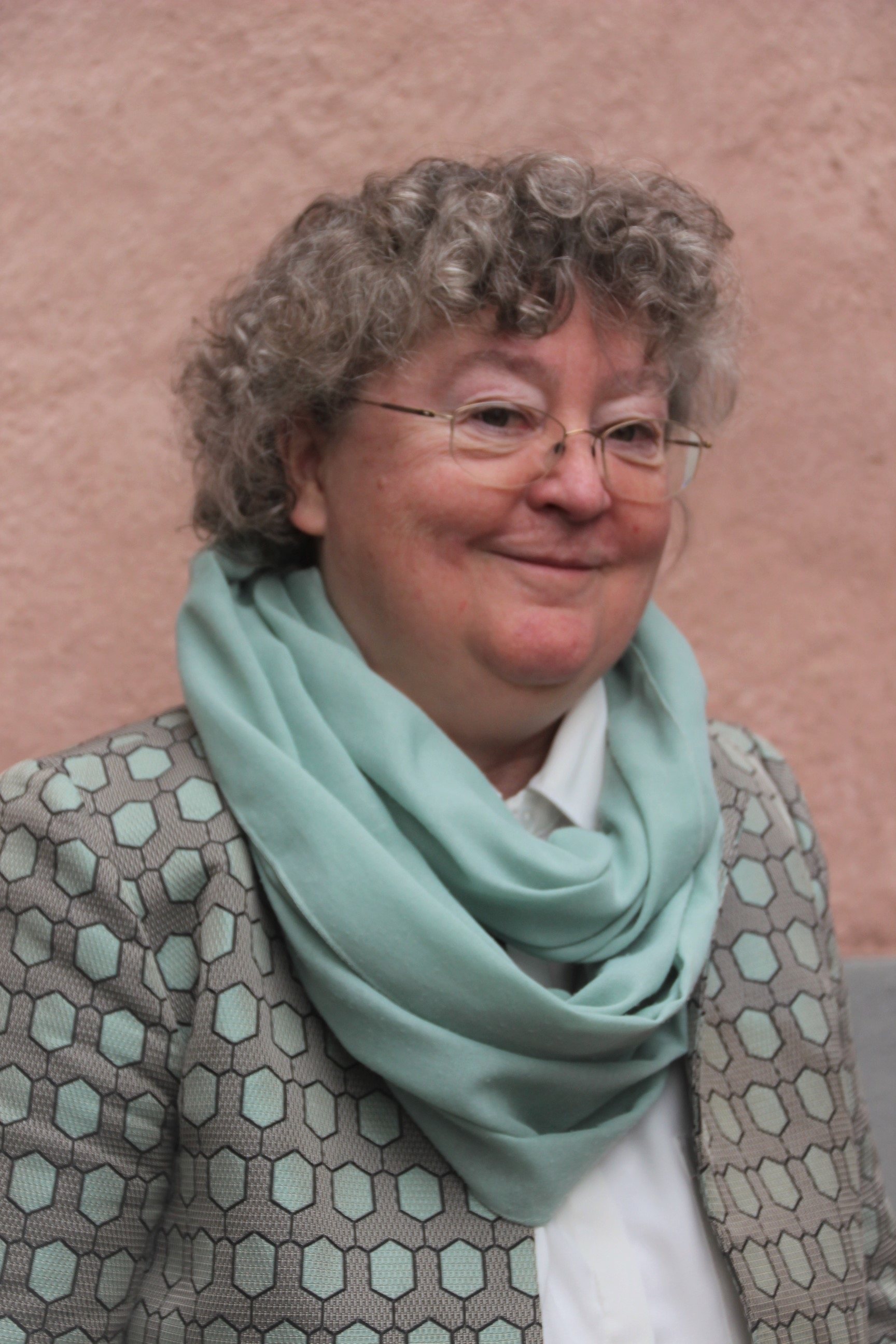 Frau Professorin Dr. Dorothea Sattler